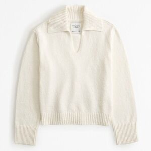 Abercrombie and Fitch Cream Sweater